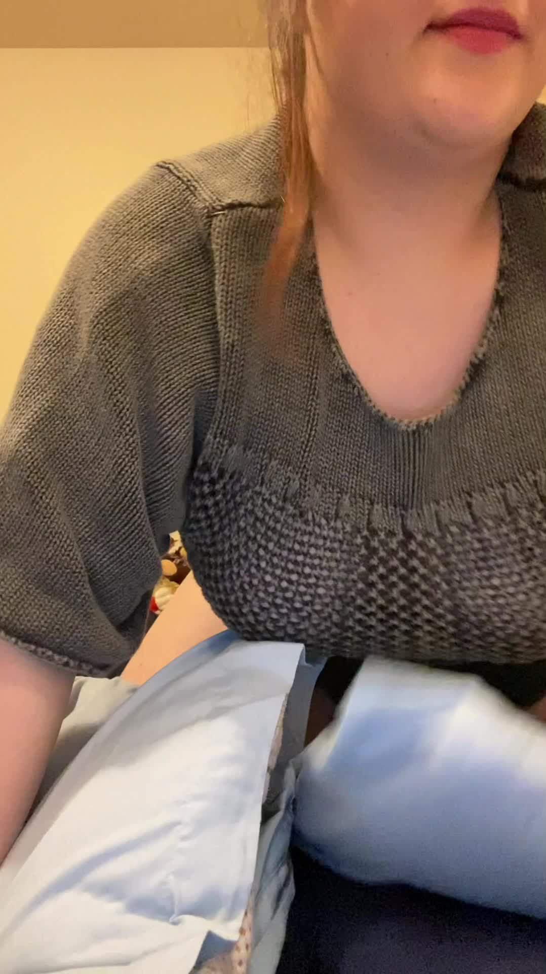 Big titty goth gf before bed