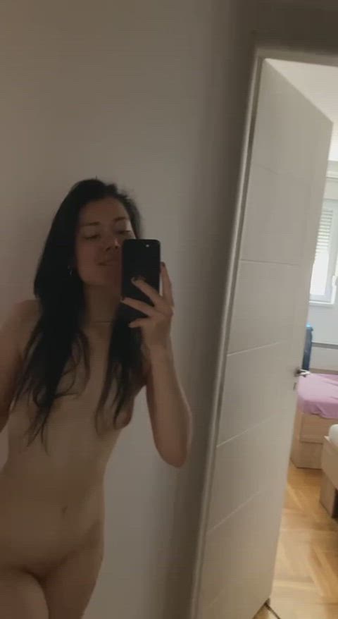 i'm embarrassed to show my goth girl body but here it comes [F19]