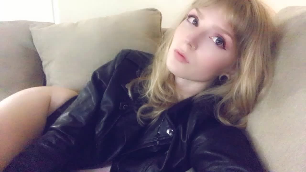 posted an oldie, but here’s a goodie. sound on 💕