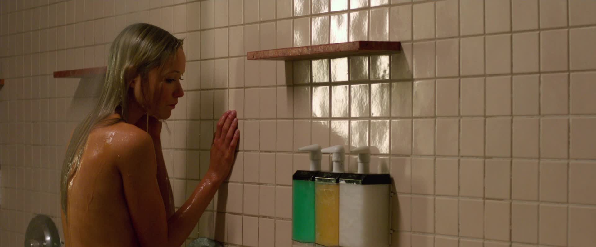 Katrina Bowden sexy compilation in Nurse 3D