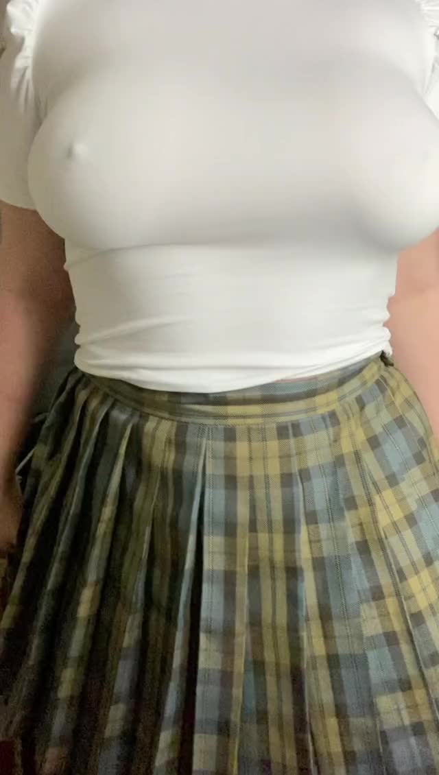 DAMN GIRL...