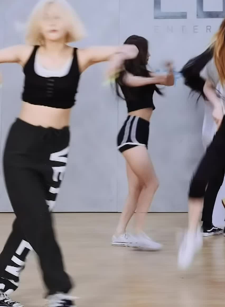 I-DLE - Miyeon