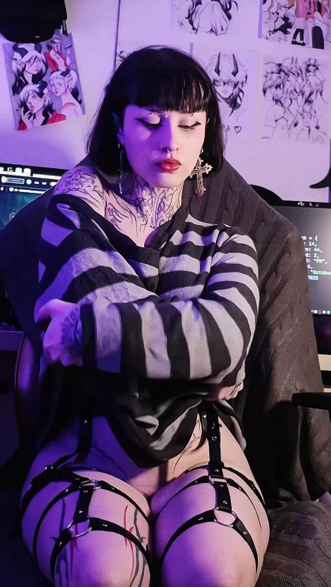 today's menu: goth bOObies