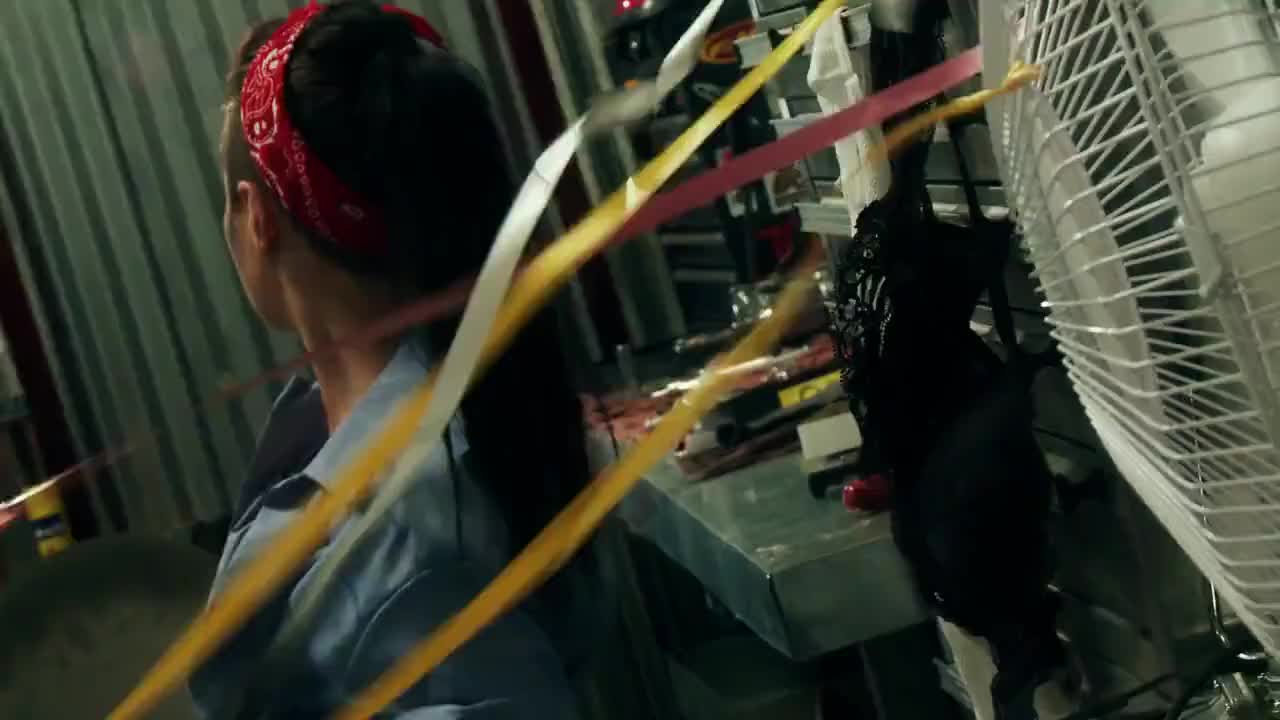 Mechanic Mammaries Christy Mack BRAZZERS Porn Videos
