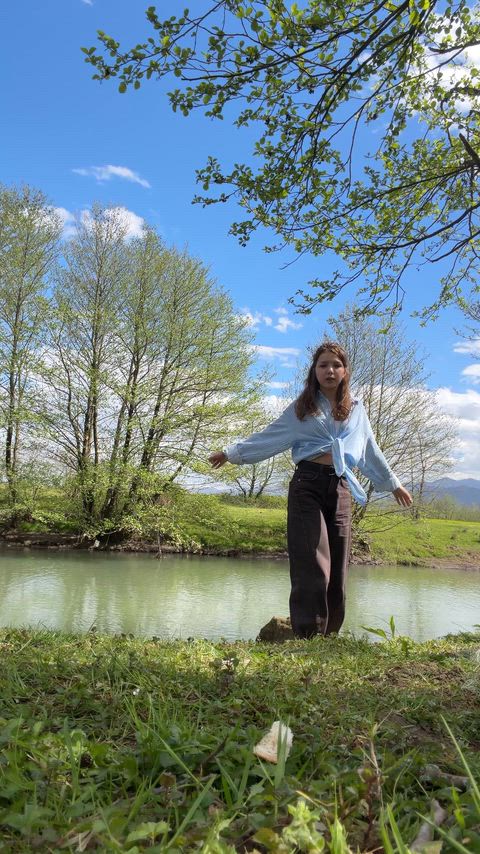 Just nature and pee🏞💦☺️ thumbnail