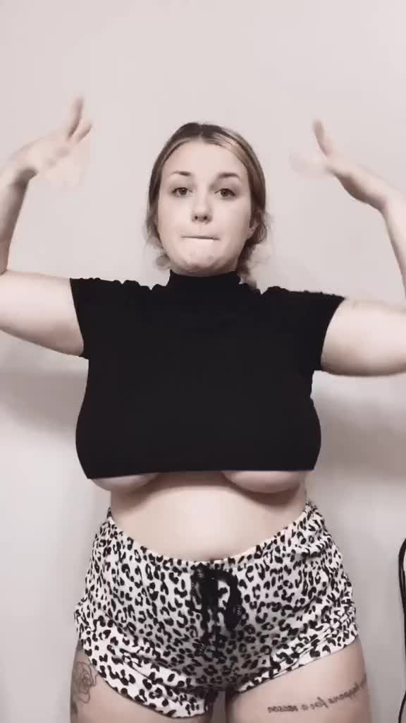 If you got it, flaunt it