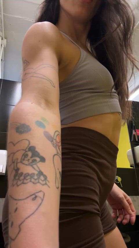 Turn heads is a constant for me