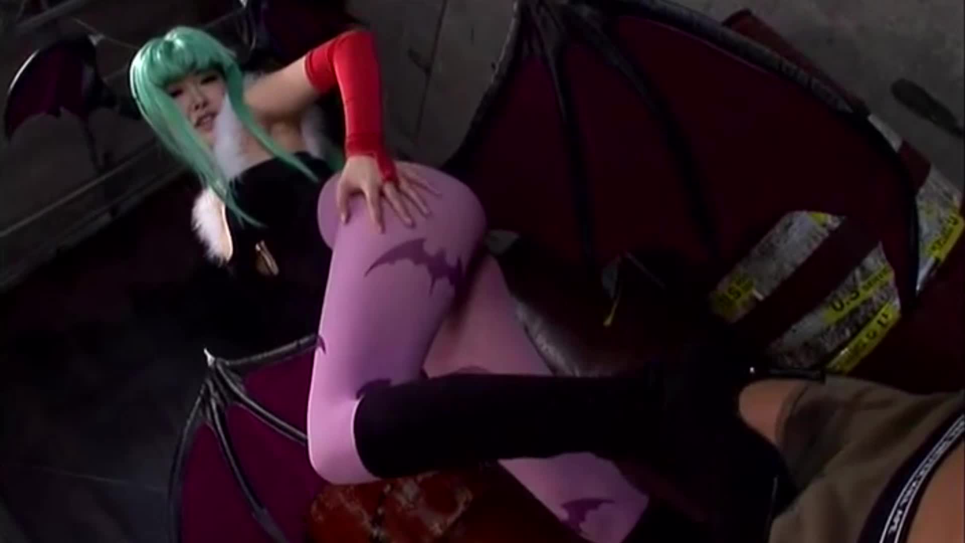 Rio Hamasaki | Sexy Morrigan Cosplay