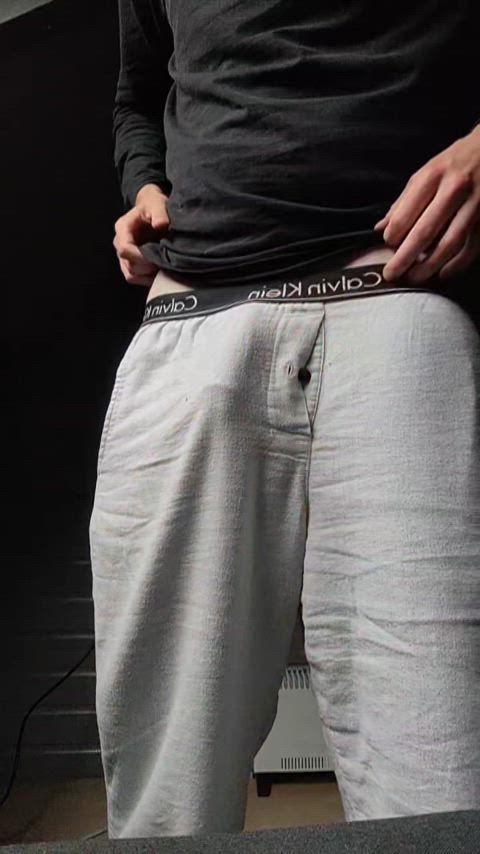 A little reveal and swing 😏