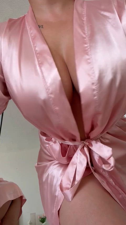 Blurred video preview