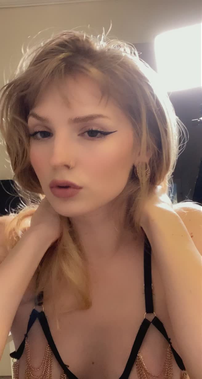 😇