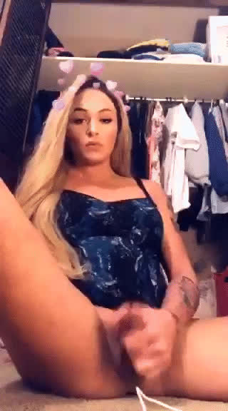 Kendra Moore...gif