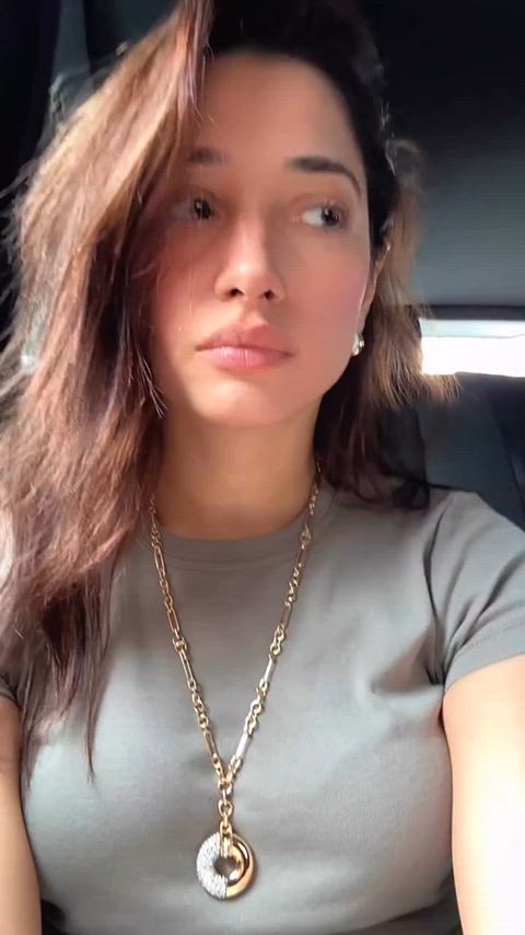 Tamanna Bhatia such Tempting Beauty