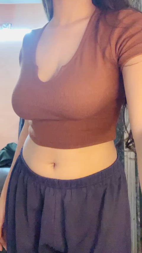 Did titty drop in front of my boss for speedy promotion 👻