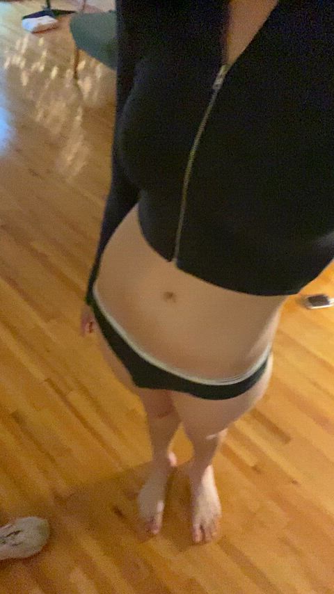 You mind if your gf is taller than you?