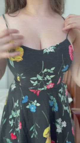 Amateur Ass Big Tits Boobs Bouncing Tits College Dress Pussy Teen Porn GIF by lamsinka89
