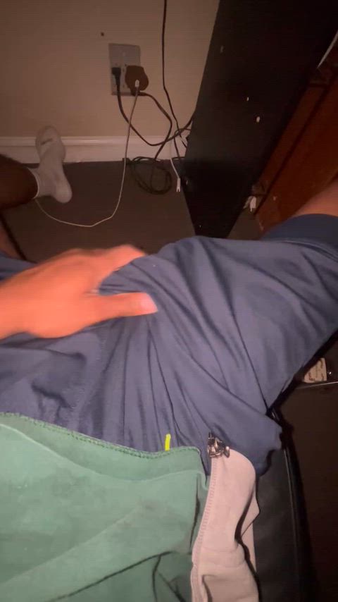 Suck me while I play the game