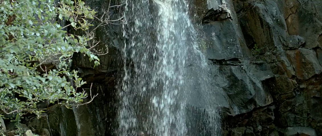 Kristina Asmus, Evgeniya Malakhova, Agniya Kuznetsova, etc - A zori zdes tikhie (RU2015) (2/2) - waterfalls