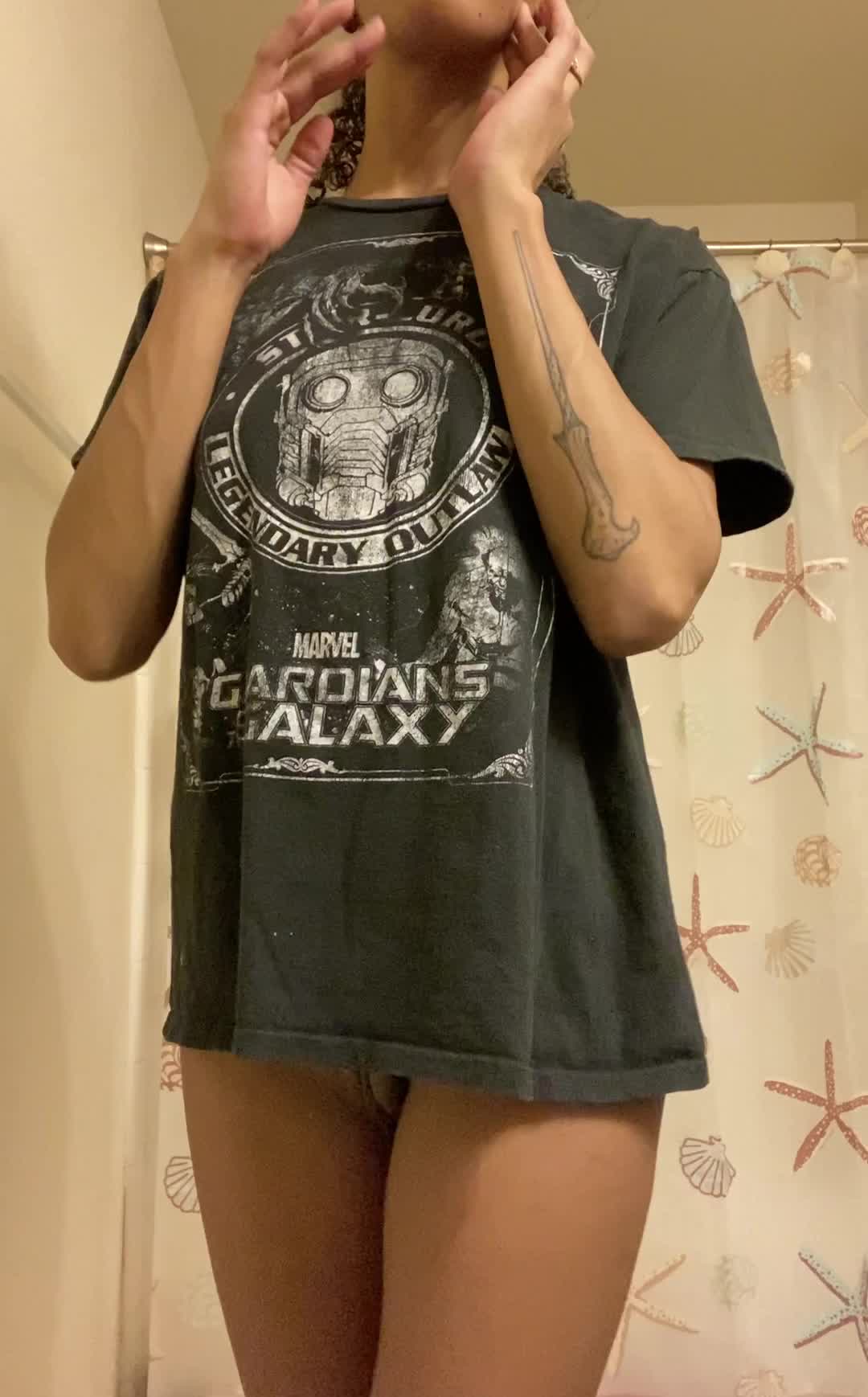 A lil booty dance 🍑