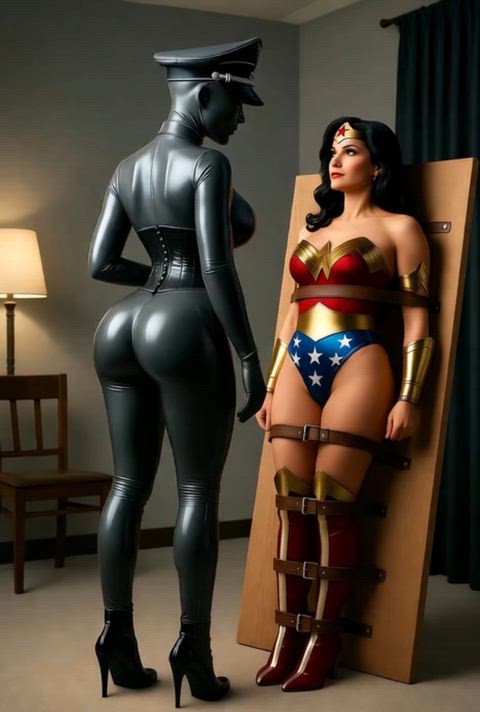 WW Loves it Dark