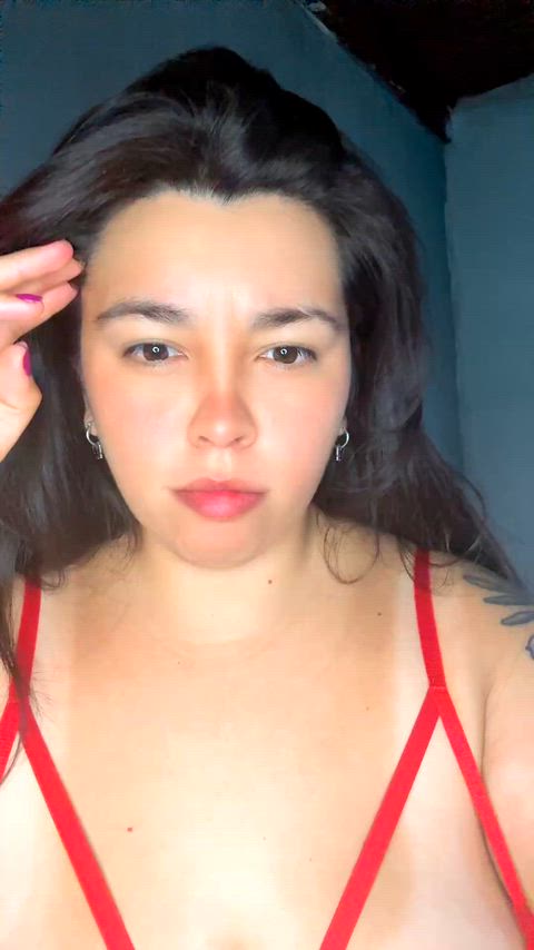 A real girl for a real man. Zero games, just great chemistry 🔥