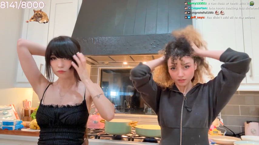 Emiru and Bonnie