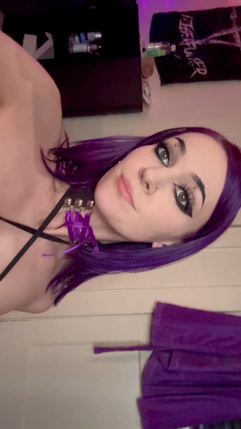 sometimes all it takes is some really tight clothes to get me horny