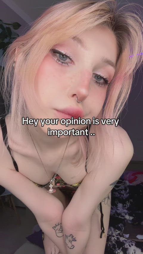 Natural curves in repose