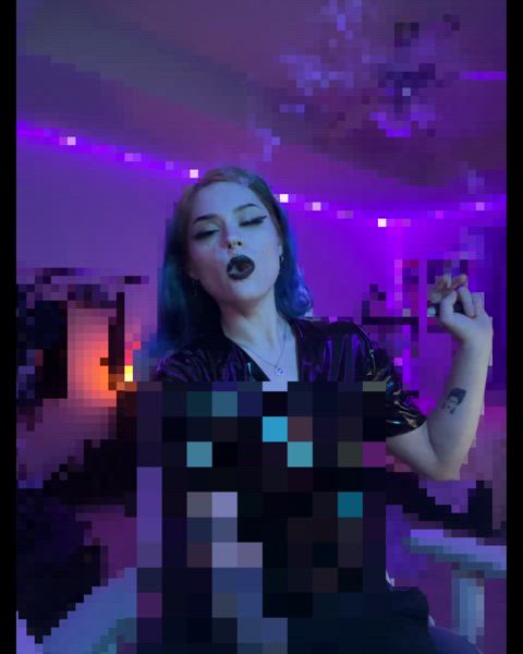 Making you earn each of my pixels and triggering that mind is so fun. You give in every time don’t you? Your denial makes you weak and you’re a mess for more and to learn to be a beta pixel slave 