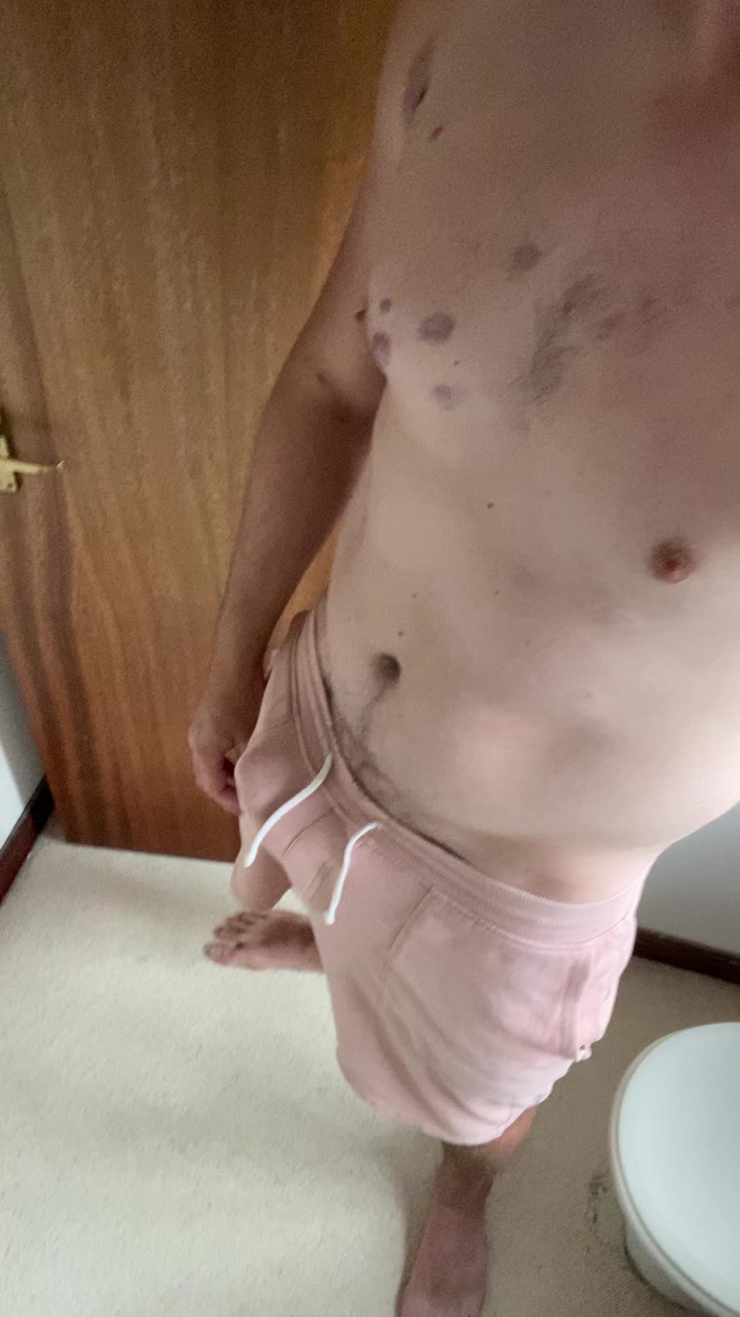 Going commando gets me so hard 😈 25 🇬🇧