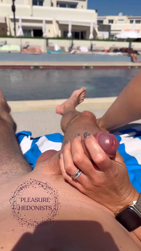 The other hotel guests didn't notice me giving him a sneaky HJ