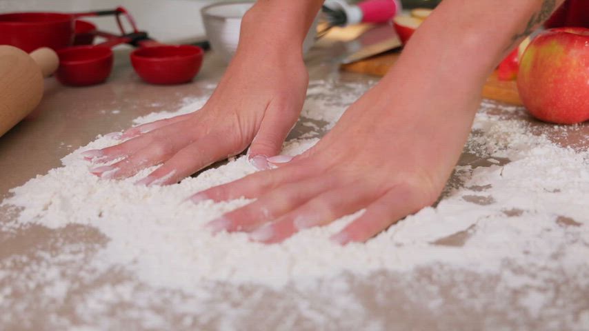 Addison Vodka’s Sweet Apple Cream Pie Fantasy 🍎🥧