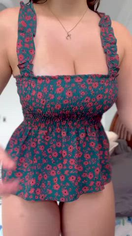 just got out of the shower and i'm ready to tittyfuck ;)