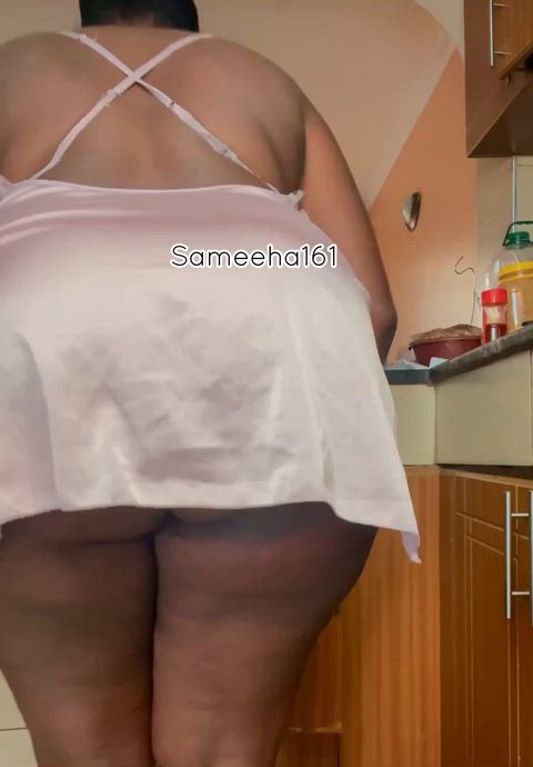 #sameeha161 Do you want a taste 👅