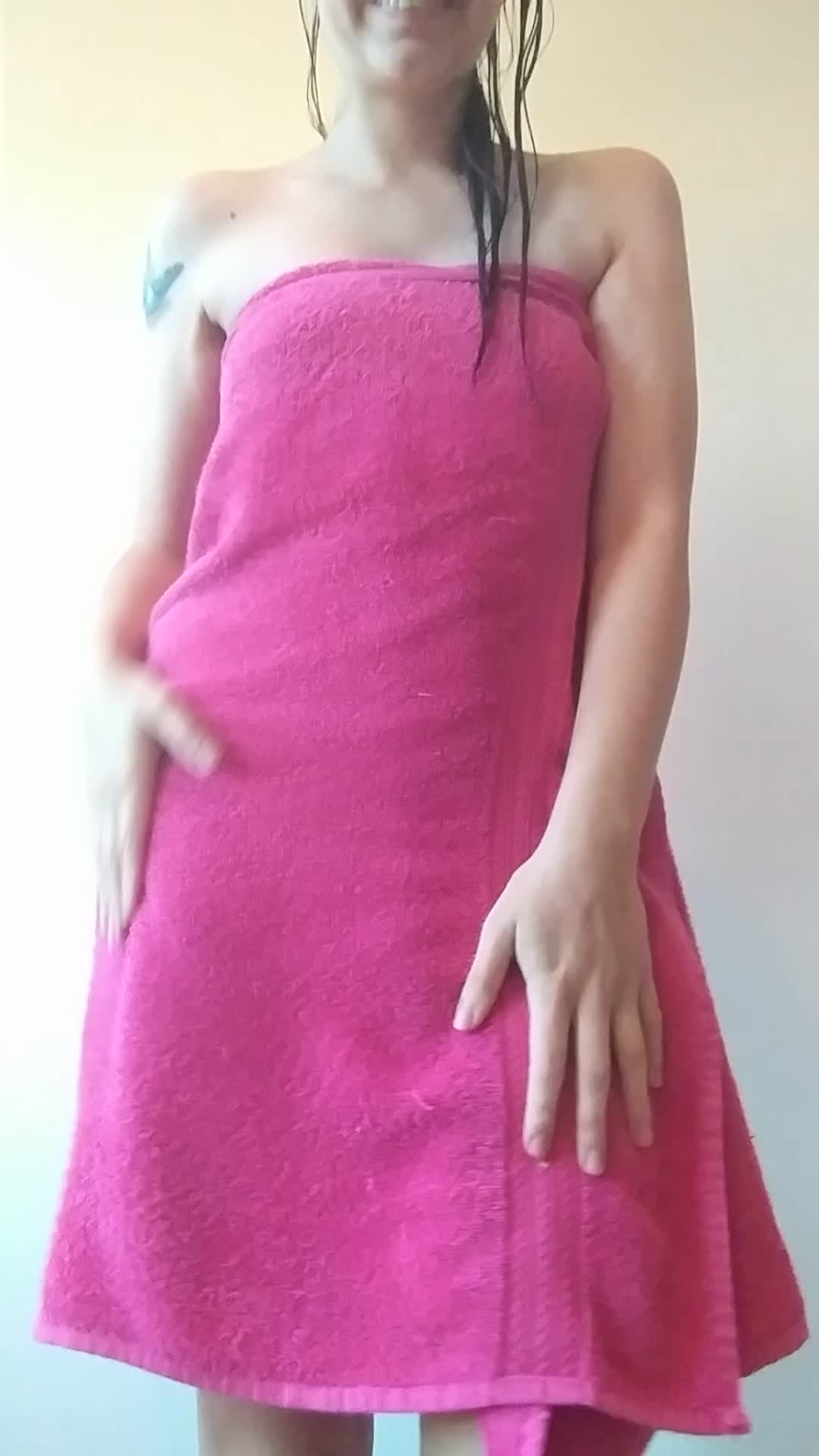 Most of Reddit probably won't appreciate this reveal because my tits are so tiny. But I feel here might like it :)