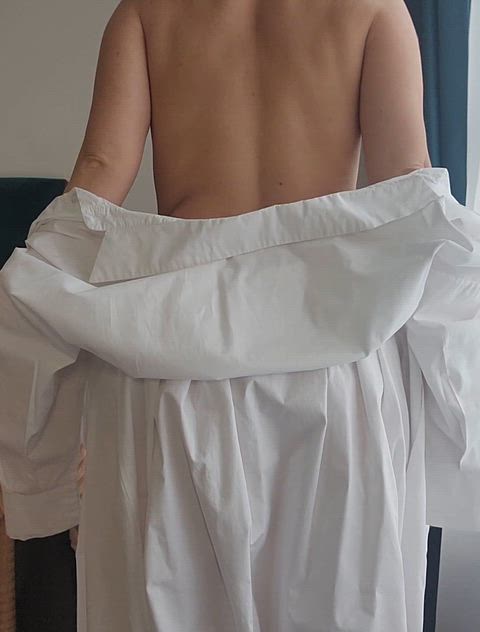 Does this make you want to fuck a 40yo mom?