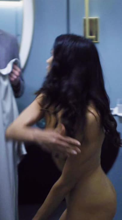 Lela Loren in