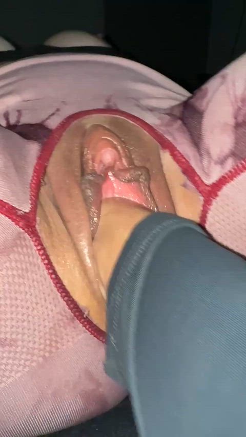 PUNCH FIST FUCKING MY LOOSE CUNT