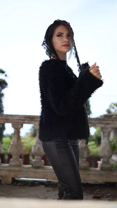 The light makes my ass shine