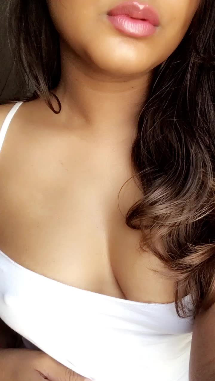 Nip-Slip Wednesday 🙈🙊🙈