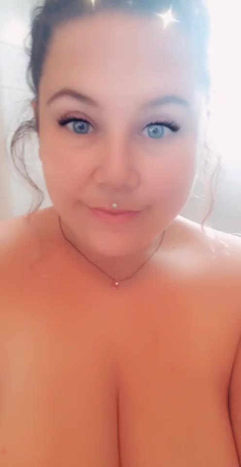 Am I your one? 🤭
