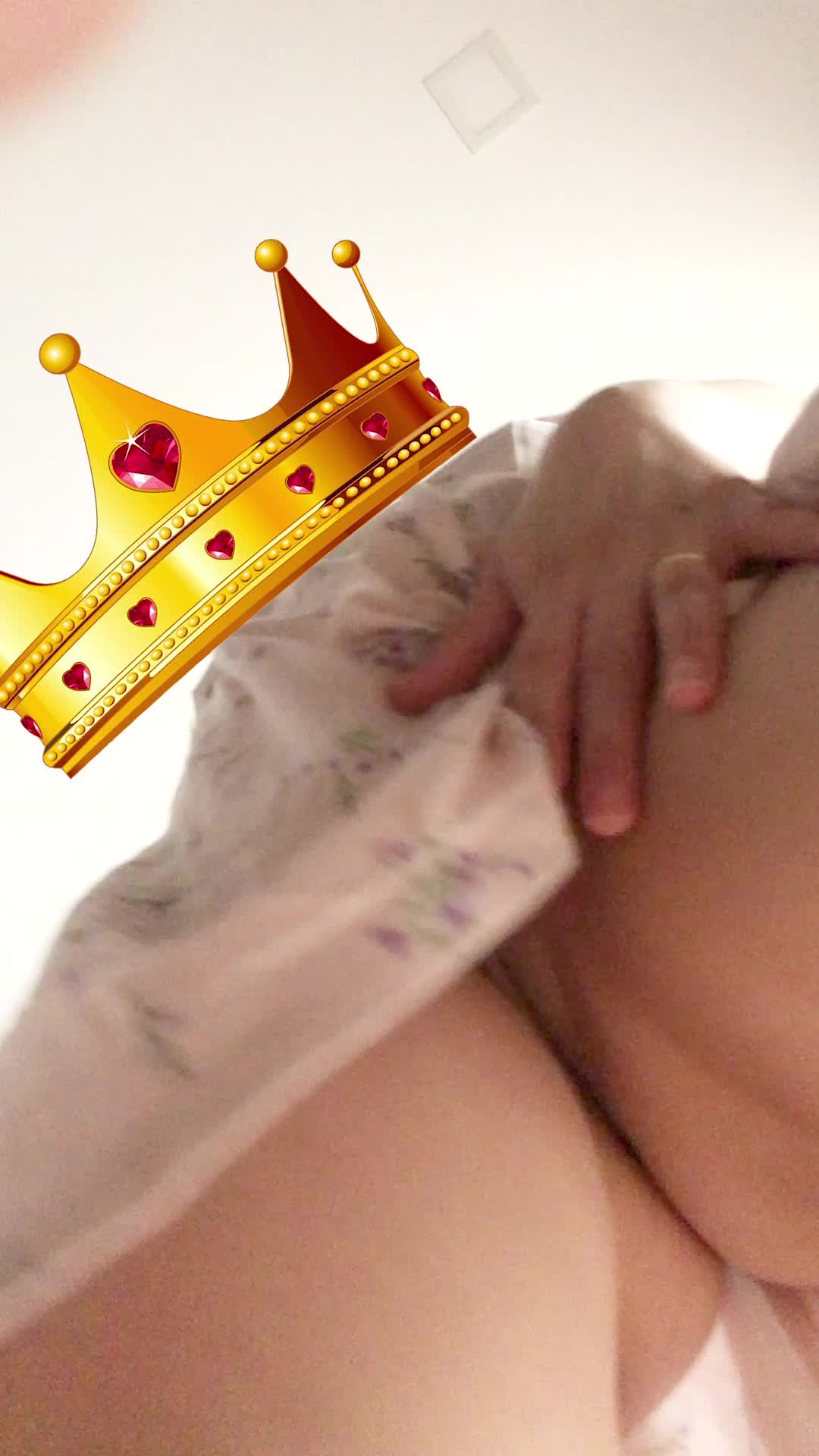 this is what i'd do when I caught someone sneak their phone under my dress.