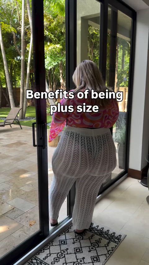 She might be the new BBW queen