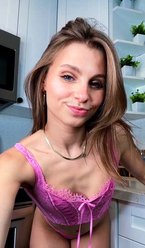 Definition of Petite