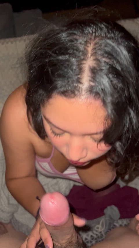 Amateur Latina practices sucking BAC