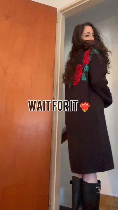 This ass is addicted to married cocks
