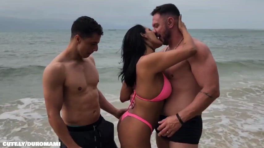 Amateur Beach Cuckold Face Slapping Hotwife Public Rough Spitroast Threesome Porn GIF by duromami
