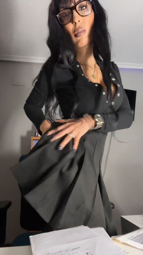 That's how skirts are worn