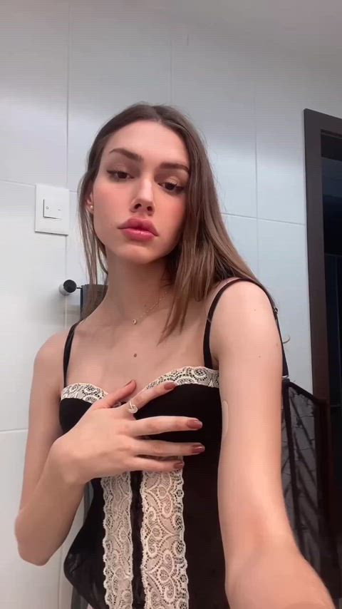 be honest, would you fuck me?