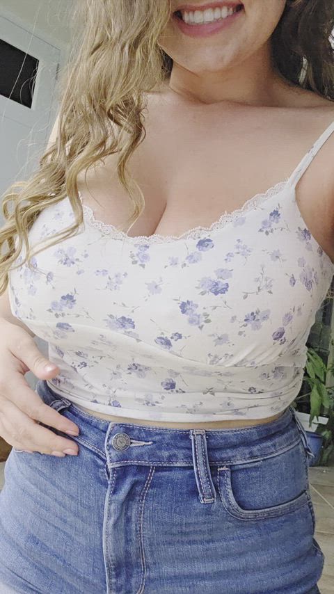 Amateur Big Tits Boobs Bouncing Tits Huge Tits Natural Tits Nipples OnlyFans Tits Porn GIF by lamsinka89